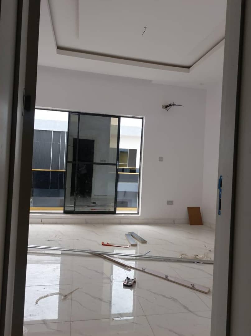 3-Bedroom Duplex (Terrace) - Image 5