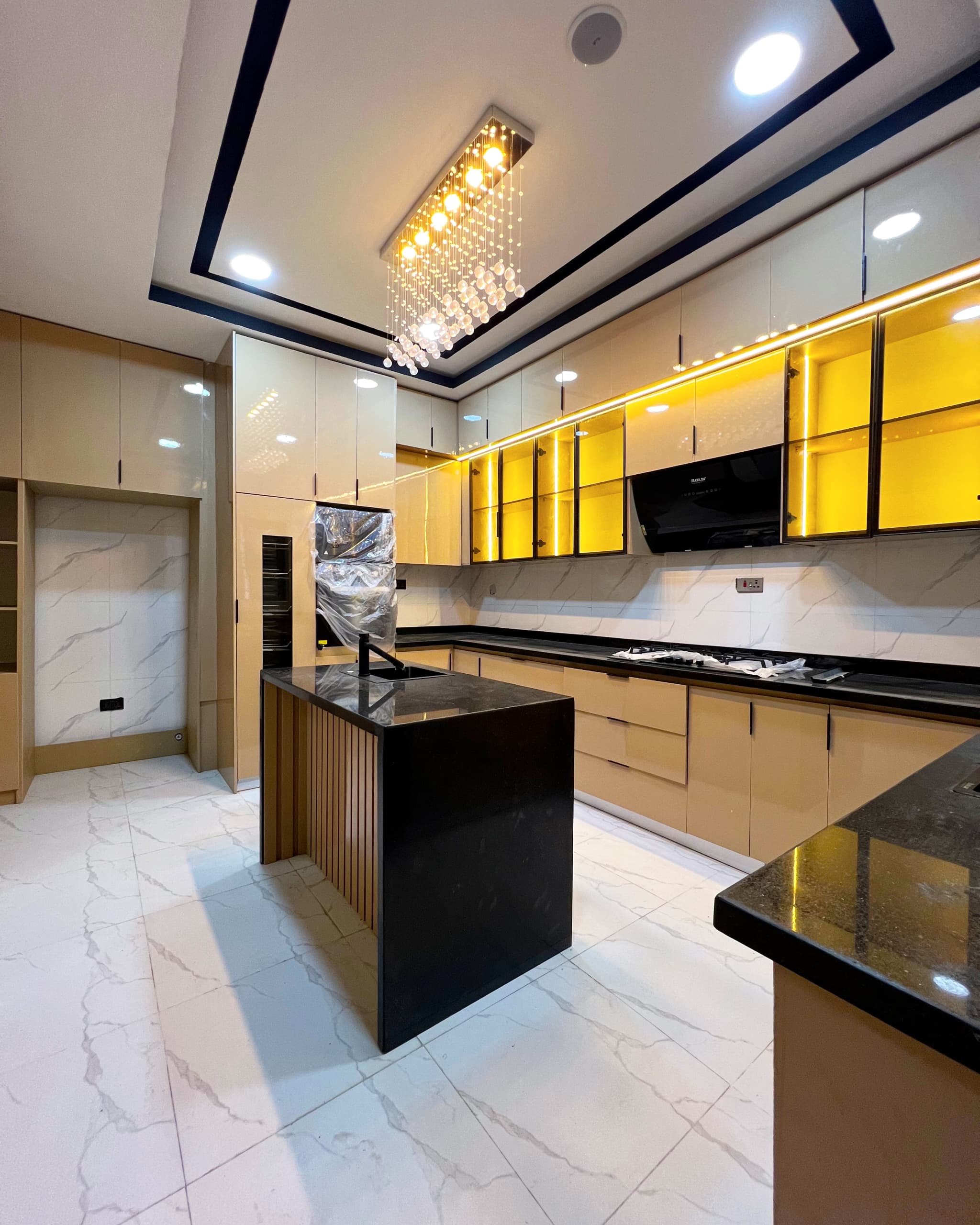 Luxury 6-Bedroom Fully Detached Duplex - Image 10