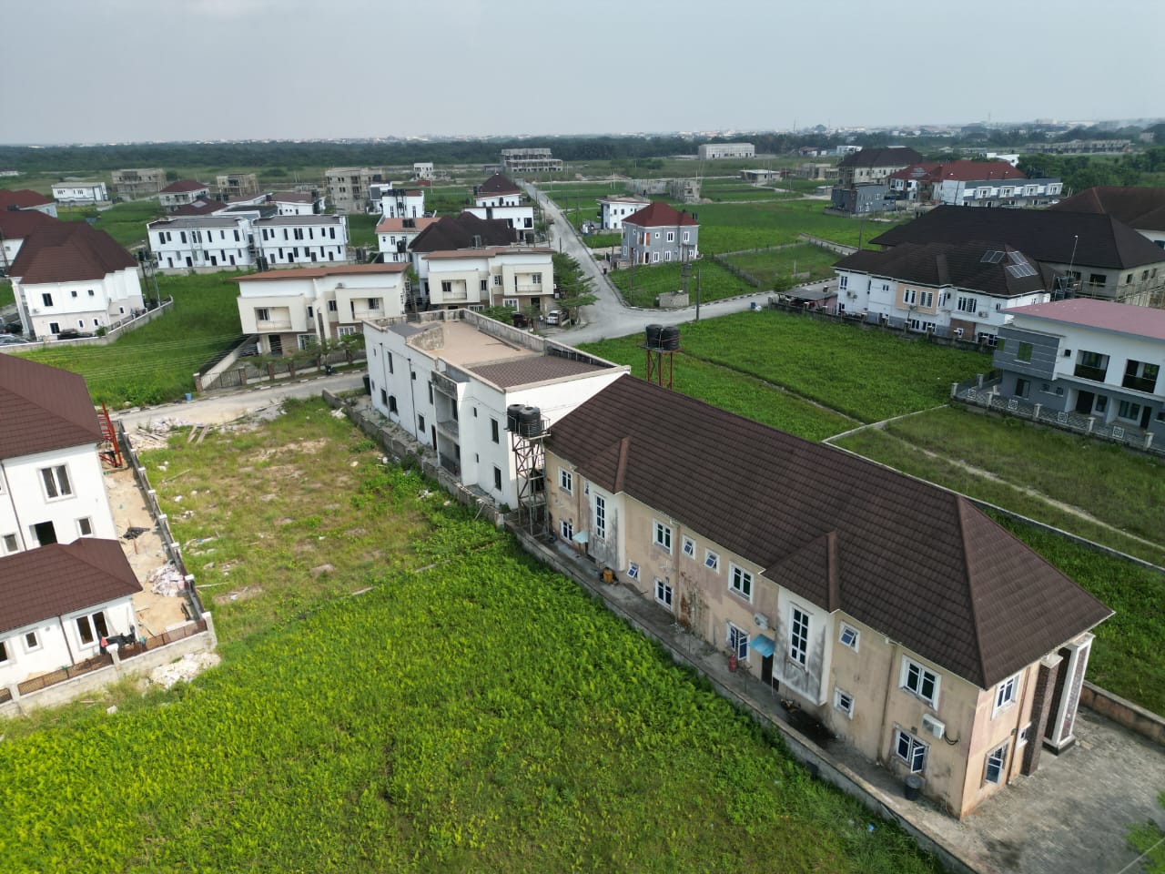 Amity Estate - Image 4